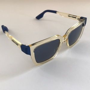 Alexander McQueen men’s sunglasses